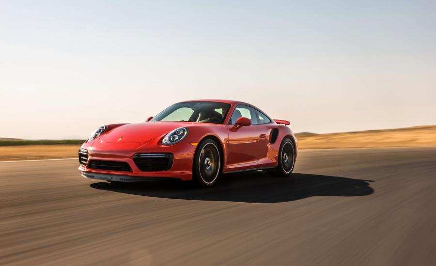  Porsche 911 Turbo S Coupe 2016 года  (NA) (фото 25 из 29)